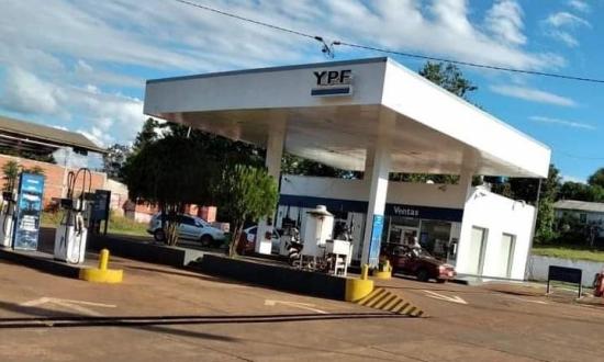 El Soberbio: motochorros asaltaron a punta de pistola al gerente de la YPF y se llevaron 5.5 millones de pesos