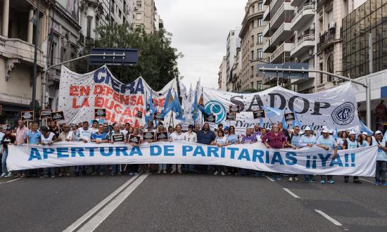 Los sindicatos docentes del ala dura retoman las protestas y harán un paro de 24 horas contra el Gobierno