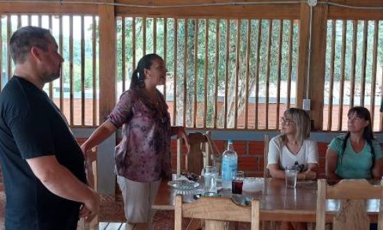 Cálida visita de la titular del CGE a El Soberbio, igual que en Alba Posse