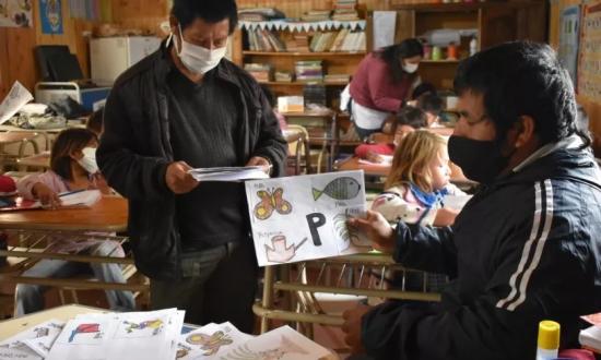 Imprimirán ejemplares del diccionario guaraní confeccionado en la aldea Guavirá Poty