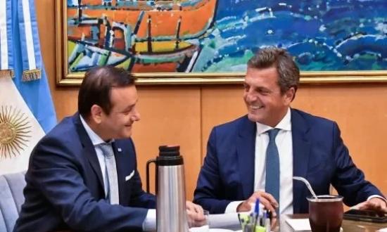 Massa se reunirá con Oscar Herrera Ahuad y los gobernadores para perfilar la estrategia regional para el balotaje