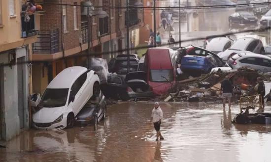 Inundaciones en España: 95 muertos y hay decenas de desaparecidos...