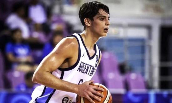 Con el debút del misionero Juani Marcos, la Selección Argentina de Básquet superó por 90 a 78 a Chile