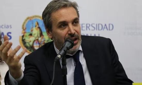Un juez ordenó que García-Mansilla se abstenga de tomar decisiones en la Corte Suprema
