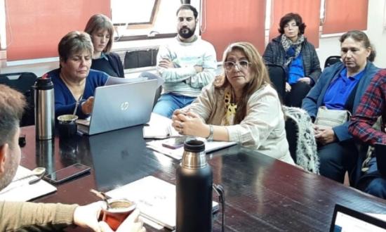 La mesa técnica docente pasó al lunes 16-9, pero de aumento no...