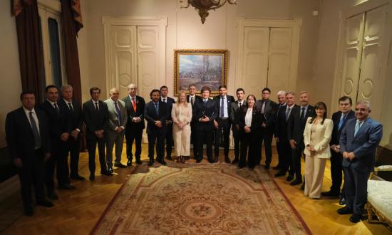 Milei empezó a construir la “coalición para las reformas” y envió un mensaje de consenso para asegurar el crecimiento, ¿podrá...?