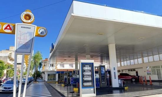Posadas: La nafta súper de YPF bajó 26 pesos el litro, mientras que el diesel común cuesta 40 pesos menos