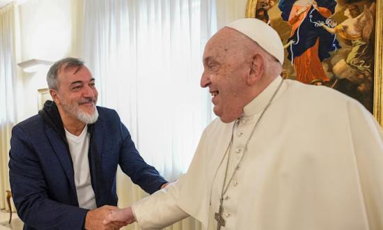 El papa Francisco recibió en el Vaticano a un sindicalista crítico de Milei: detalles de un encuentro y una señal política al Gobierno