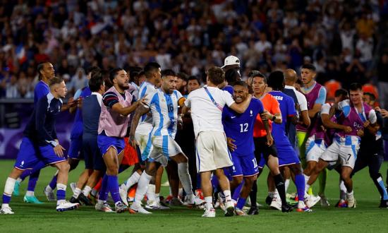 Caliente: sin goles, la Selección perdió con Francia y quedó afuera de los Juegos 2024