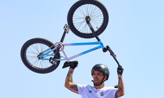 Juegos Olímpicos: Maligno Torres ganó el oro en BMX Freestyle y sumó la primera medalla para la Argentina