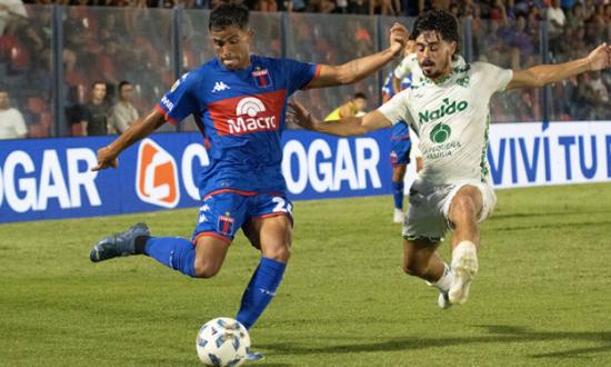 El fútbol argentino se encamina a eliminar los descensos y volver a un torneo de 30 equipos