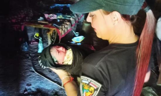 Policías asistieron como parteros en una comunidad Mbyá en Tacuaruzú