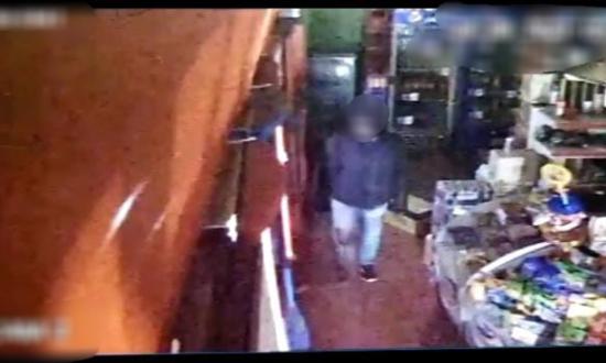 El Soberbio: cayó un joven que fue filmado cuando robó en comercio