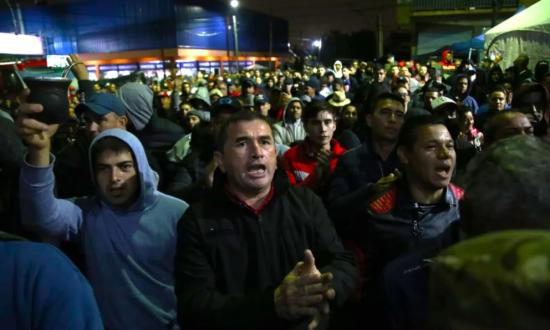 El Gobierno ofreció un 30% de aumento a la policía como "máximo esfuerzo", pero no...