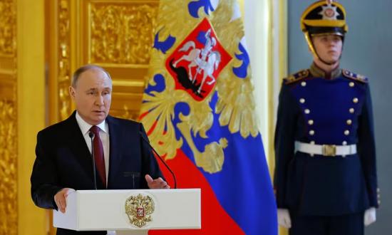 Vladimir Putin anunció que los cuatro atacantes de Moscú fueron detenidos y calificó el atentado como un “acto terrorista salvaje”