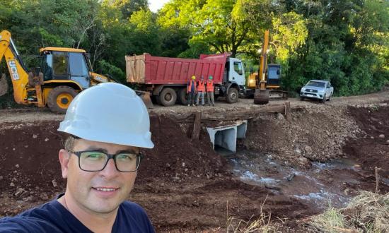 Se construyó el puente sobre el Arroyo Puxa, entre Sarandí y Capín...