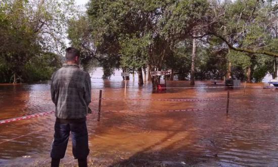 Misiones oficializó la declaración de la emergencia hídrica y agropecuaria