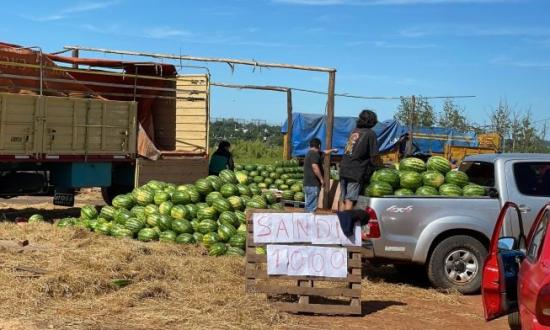 Sandía a mil pesos en el Mercado Central...