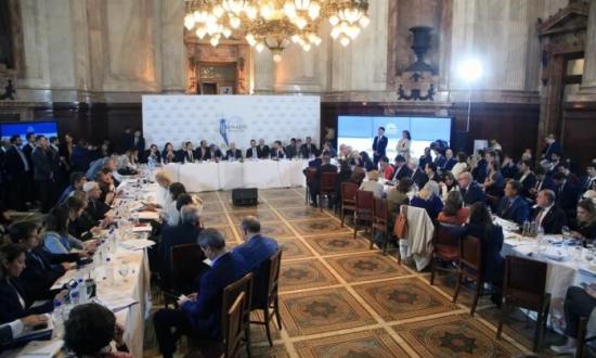 Tras el rechazo en el Senado, el Gobierno nacional devolverá los $100.000 millones de la SIDE y acusa a la oposición de “desfinanciar la seguridad”