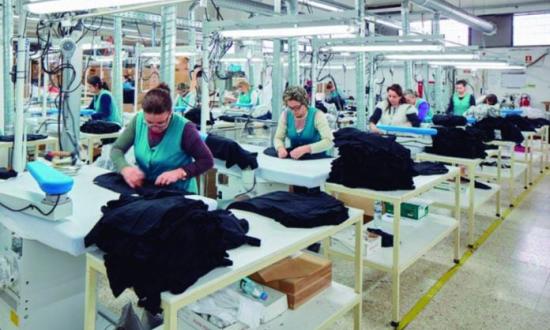 La industria textil perdió más de 11 mil puestos de trabajo en el país por el boom de las importaciones y el bajo consumo