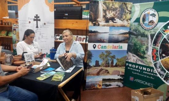 Se realizó la primera jornada de la Feria Provincial de Turismo donde municipios y operadores turísticos expusieron su oferta para la ´2024