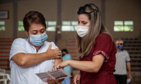 Aplicación de la tercera dosis en Misiones: ¿Cómo debo combinar las vacunas contra el Covid-19?