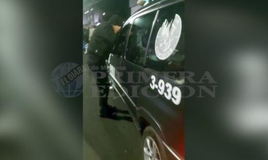 A mano armada robaron camioneta de la Policía Científica para llevarla a la protesta policial